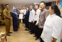 Wali Kota Tanjungpinang, Hj Rahma, S.IP.,M.M, melantik pengurus Lembaga Pengembangan Pesta Paduan Suara Gerejawi Daerah (LPPD) Kota Tanjungpinang periode 2023-2028 di Hotel Bintan Plaza, Senin (11/9/2023). Foto: Diskominfo Tanjungpinang 