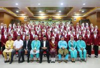 Gubernur Kepulauan Riau H. Ansar Ahmad menghadiri acara peluncuran Rintisan Kelas Internasional (RKI) Program Studi D-III Keperawatan di Poltekkes Kemenkes Tanjungpinang, Jum'at (15/9/2023). Foto: Diskominfo Kepri 