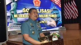 Kababinkum TNI Laksda TNI Kresno Buntoro melakukan Safari Hukum dan  Sosialisasi Netralitas TNI pada Pemilu 2024 di jajaran TNI tahun 2023 di Koarmada II Surabaya, Senin (18/9/2023) - Foto Puspen TNI