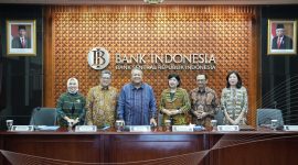 Rapat Dewan Gubernur (RDG) Bank Indonesia pada 20-21 September 2023 memutuskan untuk mempertahankan BI 7-Day Reverse Repo Rate (BI7DRR) sebesar 5,75 persen, suku bunga Deposit Facility sebesar 5,00 persen, dan suku bunga Lending Facility sebesar 6,50 persen. Foto: Bank Indonesia 
