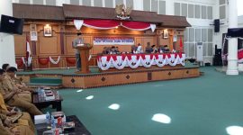 DPRD Kota Tanjungpinang menggelar rapat paripurna tentang pendapat akhir  fraksi-fraksi terhadap laporan awal badan anggaran atas hasil pembahasan Ranperda Perubahan APBD Kota Tanjungpinang tahun 2023, di kantor DPRD Kota Tanjungpinang, Senggarang, Selasa (26/9/2023). Foto:Diskominfo Tanjungpinang 