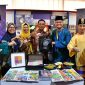 Opening Ceremony Gebyar Melayu Pesisir (GMP) Tahun 2023 yang menampilkan produk unggulan UMKM Kepulauan Riau, resmi dibuka oleh Gubernur Kepri Ansar Ahmad, bertempat di Ballroom Hotel Marriot Harbour Bay Kota Batam, Selasa (26/9/2023). Foto: Diskominfo Kepri 