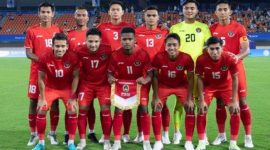 Starting eleven Timnas U24 Indonesia saat melawan Kirgistan di Asian Games 2022. Indonesia melawan Uzbekistan di babak 16 besar, Kamis (28/9/2023). Foto: Istimewa 