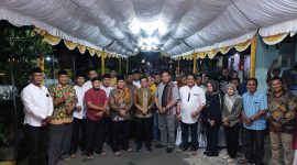 Pj. Wali Kota Tanjungpinang, Hasan, S.Sos., menghadiri kegiatan silaturahmi rutin bersama Forum RT/RW Kelurahan Pinang Kencana, di Perumahan Mahkota Alam Permai, Rabu malam (27/9/2023). Foto:Diskominfo Tanjungpinang 