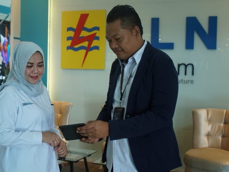 Menyambut Hari Ulang Tahun (HUT) PT PLN Batam ke-23 pada 3 Oktober 2023 dan Hari Listrik Nasional (HLN) ke-78 yang jatuh pada 27 Oktober 2023, PT PLN Batam meluncurkan promo Gebyar Diskon Tambah Daya yang berlaku mulai 1-31 Oktober 2023. Foto: PLN Batam untuk INIKEPRI.COM