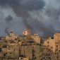 Arsip - Dalam foto yang diambil pada 11 Mei 2021 ini, terlihat asap hitam mengepul ke langit akibat ledakan yang disebabkan serentetan serangan israel di Kota Younis di Jalur Gaza bagian selatan. Foto: ANTARA/Yasser Qudih/Xinhua/tm