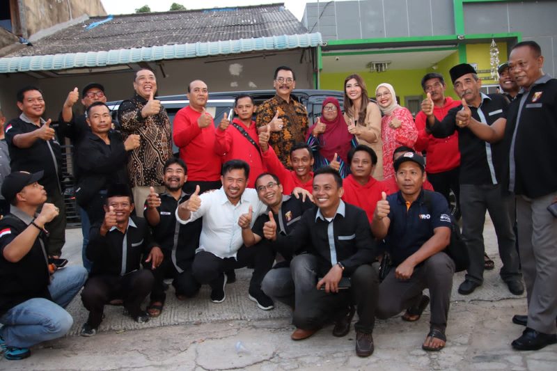 Pengukuhan Pengurus Forum Komunikasi (Forkom) Sragen Korwil Sekupang pada Minggu (8/10/2023) sore. Foto: INIKEPRI.COM 