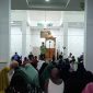 Forum Komunikasi RT/RW Kelurahan Batu IX menggelar peringatan Maulid Nabi Muhammad SAW 1445 Hijriah di Masjid AL-Gaffar, Jalan Cendrawasih Batu 8, Senin (9/10/2023) malam. Foto: Diskominfo Tanjungpinang 