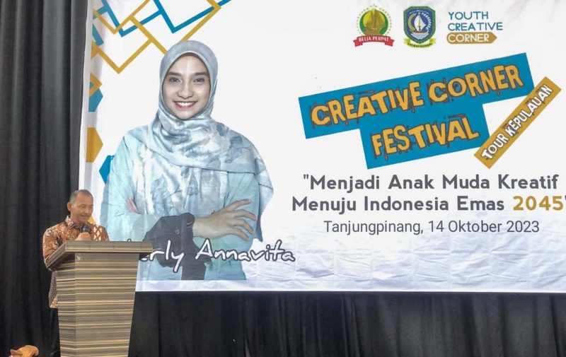 Ratusan Gen-Z dan Milenial Kota Tanjungpinang tampak antusias mengikuti Creative Corner Festival 2023 di Aula Asrama Haji, Tanjungpinang, Sabtu (14/10/2023). Kegiatan ini dibuka langsung oleh Sekretaris Daerah Provinsi Kepulauan Riau Adi Prihantara. Foto: Diskominfo Kepri