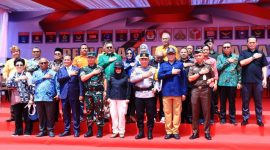 TNI, Polri, Komisi Pemilihan Umum (KPU), Dewan Kehormatan Penyelenggara Pemilu (DKPP), Badan Pengawas Pemilihan Umum (Bawaslu) dan partai politik peserta Pemilu 2024 sepakat menggelar pemilu damai. Foto: Dok. Humas Polri 