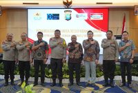Dalam rangka mewujudkan pengamanan instalasi dan aset ketenagalistrikan serta penegakan hukum, PLN Batam bekerjasama dengan Kepolisian Daerah Kepulauan Riau menandatangani nota kesepahaman (Memorandum of Understanding/MoU) tentang Pengamanan dan Pengawalan Serta Penegakan Hukum di Lingkungan PLN Batam, Rabu pagi (18/10/2023). Foto: INIKEPRI.COM/HO Humas PLN Batam 