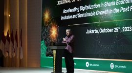 Gubernur Bank Indonesia, Perry Warjiyo menyampaikan tiga peran penting tersebut dalam International Islamic Monetary Economics and Finance Conference and Call for Papers (IIMEFC) yang ke-9, yang mengangkat tema “Accelerating Digitalization in Sharia Economy and Finance for Inclusive and Sustainable Growth in the Post Pandemic Recovery