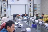 Rapat Tim Pengendali Inflasi Daerah (TPID) bersama OPD dan stakeholder terkait, Kamis (26/10). Foto: Diskominfo Tanjungpinang 