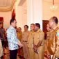 Penjabat (Pj.) Wali Kota Tanjungpinang, Hasan S.Sos hadir langsung di Istana Negara mengikuti pengarahan Presiden Republik Indonesia, Joko Widodo kepada penjabat kepala daerah se-Indonesia, di Jakarta, Senin (30/10/2023). Foto: Humprofoto Tanjungpinang 