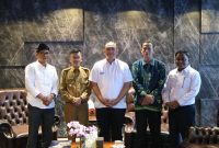 Penjabat (Pj) Wali Kota Tanjungpinang Hasan S. Sos melaksanakan kunjungan kerja menemui Bappenas, juga Kementerian Komunikasi dan Informatika (Kemenkominfo), di Jakarta, Senin (6/11/2023). Foto: Diskominfo Tanjungpinang 