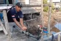 Warga Desa Keban dan Desa Ttelaga Tujuh di Kabupaten Karimun mendapatkan layanan air bersih dari program pembangunan Pamsimas, yang berasal dari aspirasi Cen Sui Lan. Foto: Istimewa 