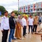 Anggota Komisi V DPR RI Fraksi Golkar Dapil Kepulauan Riau (Kepri) Cen Sui Lan menegaskan komitmennya dalam hal membereskan pembangunan dan peningkatan jalan di wilayah Kota Tanjungpinang. Selain melalui dana aspirasinya, Cen Sui Lan akan menyelesaikan pembangunan jalan di Tanjungpinang lewat program Inpres Jalan Daerah (IJD). Foto: Istimewa 