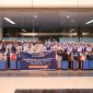 Setelah sebelumya menghadiri Tasyakuran Walimatus Safar Lil Umrah di Pulau Terong, BelakangPadang (30/11), pagi tadi, Selasa (5/12), Wakil Wali Kota Batam melepas kepergian puluhan jamaah umrah gelombang tiga, di Bandar Udara Internasional Hang Nadim Batam. Foto: INIKEPRI.COM