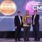 Berkat kinerja solid tersebut, WartaEkonomi.co.id Research and Consulting menetapkan Direktur Konsumer & Ritel bank bjb Suartini sebagai Best Chief Marketing Officer 2023 in Providing Customer-Based Needs Product and Services to Accelerate Business Performance, (Category: Regional Bank), pada ajang Indonesia Best CMO Award 2023, yang diselenggarakan di Jakarta, Kamis (14/12). Penghargaan diterima oleh Senior Executive Vice President Bisnis bank bjb Beny Riswandi. Foto: bank bjb untuk INIKEPRI.COM