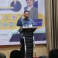 Gubernur Kepulauan Riau Ansar Ahmad mengajak seluruh civitas akademika untuk berperan aktif dalam upaya percepatan penurunan stunting di provinsi ini. Hal ini disampaikan dalam Seminar Peran Civitas Dalam Upaya Percepatan Penurunan Stunting melalui Kampus Peduli Stunting Kepulauan Riau (Kamping Kepri) yang digelar di Aula Kampus Universitas Ibnu Sina Batam, Sabtu (16/12/2023). Foto: Diskominfo Kepri 