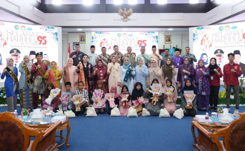 Pemko Tanjungpinang, melalui Dinas Pemberdayaan Perempuan, Perlindungan Anak dan Pemberdayaan Masyarakat (DP3APM), menggelar peringatan Hari Ibu ke-95 tahun 2023. Foto: Diskominfo Tanjungpinang 