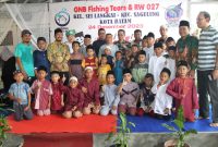 Wakil Wali Kota Batam Amsakar Achmad hadir di acara khitanan massal gratis di PAUD Nurur Rahim Perumahan Graha Nusa Batam. Foto: INIKEPRI.COM