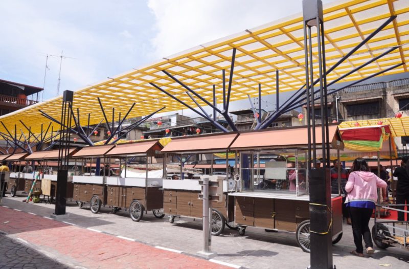 Akau Potong Lembu yang sejak dulu telah menjadi ikon pusat Kuliner Tanjungpinang kini semakin berdelau setelah dilakukan revitalisasi oleh Pemerintah Provinsi Kepulauan Riau dan Pemerintah Kota Tanjungpinang. Foto: Diskominfo Kepri
