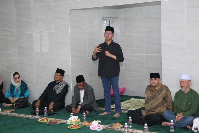 Wakil Wali Kota Batam Amsakar Achmad hadir di perayaan Milad ke-21 Yayasan Miftahul Ulum. Foto: INIKEPRI.COM