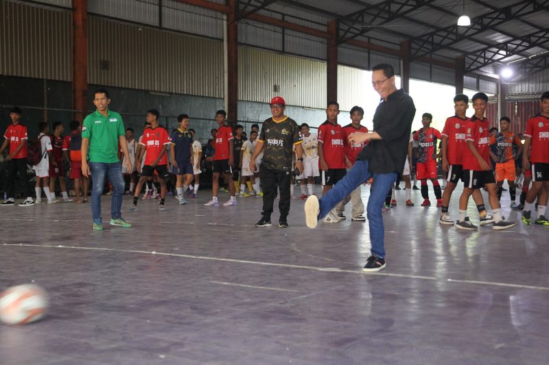 Wakil Wali Kota Batam Amsakar Achmad membuka AFK Batam Championship 2023. Foto: INIKEPRI.COM