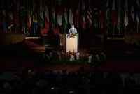 Menteri Luar Negeri Retno Marsudi menyampaikan Pernyataan Pers Tahunan Menteri Luar Negeri (PPTM 2024) di Gedung Merdeka, Bandung, Jawa Barat, pada Senin (8/1/2024). Foto: ANTARA/HO-Kemlu RI