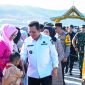 Gubernur Kepulauan Riau (Kepri) H Ansar Ahmad bersama Forum Koordinasi Pimpinan Daerah (Forkopimda) Kepri melakukan kunjungan kerja ke Kecamatan Tambelan, Kabupaten Bintan, Kamis (25/1/2024). Foto: Diskominfo Kepri