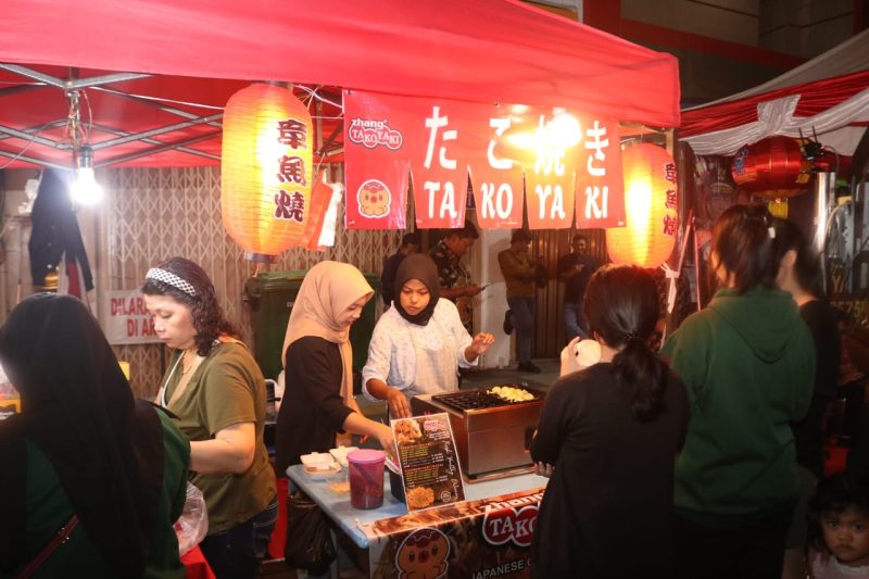 Pelaksanaan Bazar Imlek sejak awal di buka hingga kini mendapatkan apresiasi dari Dinas Pariwisata Provinsi Kepri. Foto: Diskominfo Tanjungpinang