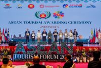 Beberapa hotel Indonesia berhasil memborong penghargaan dalam berbagai kategori pada ASEAN Tourism Awards 2024 di Vientiane, Laos, Jumat (26/1/2024). Foto: ATF Official