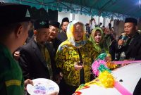 Anggota Komisi V DPR RI Fraksi Golkar Cen Sui Lan menyerahkan lagi bantuan berupa 1 unit mobil ambulans untuk Nahdlatul Ulama (NU) di Kota Batam. Foto: Istimewa