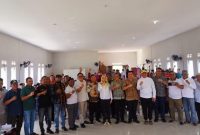 Masyarakat kota Tanjungpinang terdampak banjir menghadiri sosialisasi pembangunan folder penanganan banjir Sri Katon, digedung serbaguna anugerah kencana pura, RT 02/RW 7, kelurahan pinang kencana, kecamatan Tanjung pinang Timur, kota Tanjungpinang, Minggu (14/1/2024). Foto; Istimewa