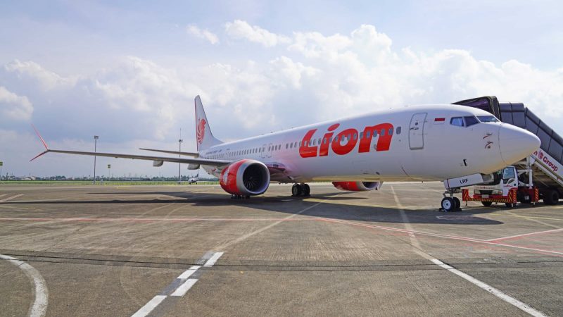 Setelah sempat diberhentikan sementara pengoperasiannya (grounded) sejak 6 Januari 2024, tiga pesawat Boeing 737-9 Max milik Lion Air telah diizinkan kembali beroperasi per 11 Januari 2024 lalu. Foto: Istimewa