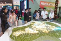 Masyarakat antusias mengunjungi Nusantara Fair 2024 di Mal Kota Kasablanka, Jakarta untuk memahami perkembangan pembangunan Ibu Kota Nusantara (IKN) di Kalimantan Timur. Nusantara Fair tersebut telah digelar sejak 26 Januari 2024 dan akan berakhir pada Minggu (28/1/2024). Foto: InfoPublik