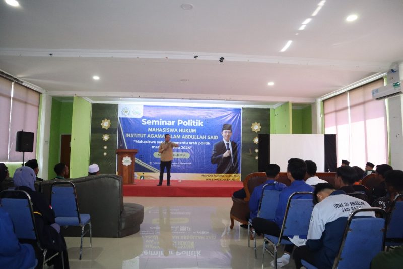 Wakil Wali Kota Batam Amsakar Achmad pada seminar politik yang digelar Institut Agama Islam Abdullah Said di Komplek Hidayatullah, Tanjung Uncang, Batuaji, Minggu (28/1/2024). Foto: INIKEPRI.COM