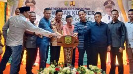 Dalam meningkatkan roda ekonomi masyarakat, Street Food Kuliner Bintan Center telah diresmikan Pj Wali Kota Tanjungpinang Hasan, S.Sos Sabtu (20/1/2024). Foto: Diskominfo Tanjungpinang