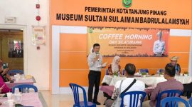 Dinas Kebudayaan dan Pariwisata (Disbudpar) Kota Tanjungpinang kumpulkan pelaku seni dalam rangka silaturahmi membahas persiapan pelaksanaan kalender pariwisata 2024 di Museum Sultan Sulaiman Badrul Alamsyah. Foto: Diskominfo Tanjungpinang