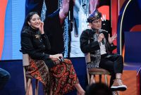 Menteri Pariwisata dan Ekonomi Kreatif/Kepala Badan Pariwisata dan Ekonomi Kreatif (Menparekraf/Kabaparekraf) Sandiaga Salahuddin Uno dan Staf Khusus Presiden RI Putri Tanjung. Foto: Dok Kemenparekraf
