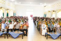 Gubernur Kepulauan Riau H. Ansar Ahmad bersama Badan Kontak Majlis Ta’lim (BKMT) Kepri gelar silaturahmi dengan BKMTKabupaten Lingga di Gedung Nasional Dabo Singkep Kabupaten Lingga, Minggu (21/1/2024). Foto: Diskominfo Kepri