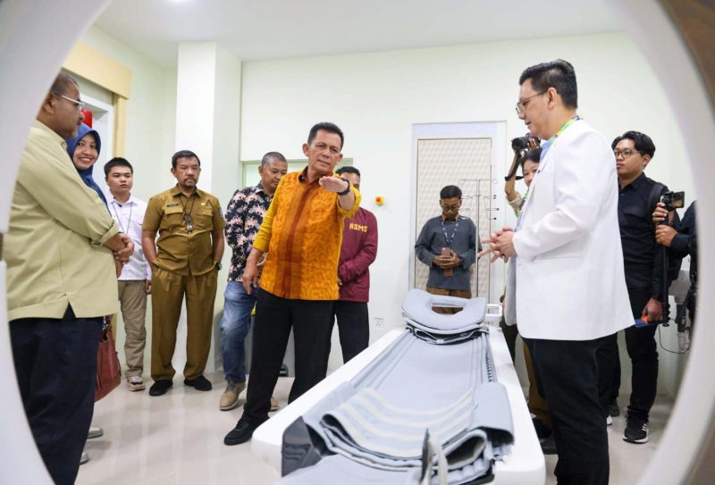 RSUD Muhammad Sani di Tanjung Balai Karimun kini semakin mumpuni dalam melayani kesehatan masyarakat Kabupaten Karimun dengan hadirnya alat CT Scan dan Mamografi. Foto: Diskominfo Kepri