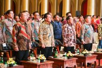 Menteri Dalam Negeri RI, Tito Karnavian didampingi Gubernur Kepulauan Riau Ansar Ahmad membuka  Rapat Koordinasi Nasional Kependudukan dan Pencatatan Sipil (Dukcapil) 2024 yang diadakan di Hotel Harmoni One, Batam Center, (27/2/2024) malam. Foto: Diskominfo Kepri
