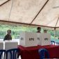 Suasana pemungutan suara di lokasi Kotak Suara Keliling 032 di Hulu Langat, Selangor, Malaysia, Minggu (4/2/2024). Foto: ANTARA/Virna P Setyorini

