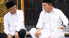 Gubernur Kepulauan Riau H. Ansar Ahmad menyambangi Masjid Nurussa'adah, Perumahan Griya Senggarang Permai, dalam rangka safari ramadan 1445 H pertama di Kota Tanjungpinang, pada ramadan hari yang ke-9, Rabu, (20/3/2024). Foto: Diskominfo Kepri