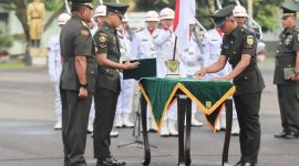  M. Shabilla Alhaqim, Dilantik Menjadi Prajurit TNI AD Berpangkat Prada oleh Kasdam II/Swj Brigjen TNI Ruslan Effendy. Foto. tni.mil.id