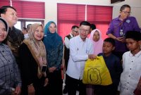 Dalam rangka membantu kebutuhan masyarakat menjelang Hari Raya Idul Fitri pada tahun ini, Pemerintah Kota Tanjungpinang akan segera menyalurkan bantuan sembako kepada masyarakat tidak mampu dan kepada seluruh RT-RW di lingkungan Kota Tanjungpinang. Foto: Diskominfo Tanjungpinang