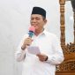 Hari ke-12 Ramadhan 1445 H Gubernur Kepulauan Riau H. Ansar Ahmad didampingi oleh Pj. Walikota Tanjungpinang Hasan, S.Sos  dan Ketua TP-PKK Provinsi Kepulauan Riau Hj. Dewi Kumalasari Ansar berbuka bersama masyarakat Tanjungpinang di Masjid Darussalam, Kelurahan Bukit Cermin, Sabtu (23/3/2024). Foto: Diskominfo Kepri