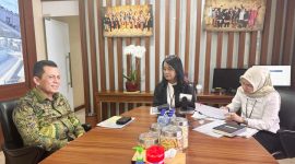 Gubernur Kepulauan Riau H. Ansar Ahmad didampingi Kepala Bidang Cipta Karya, Dinas PUPR Provinsi Kepri Sayed Wahidin, Kamis (21/3/2024) melakukan audiensi ke kantor Dirjen Cipta Karya. Foto: Diskominfo Kepri